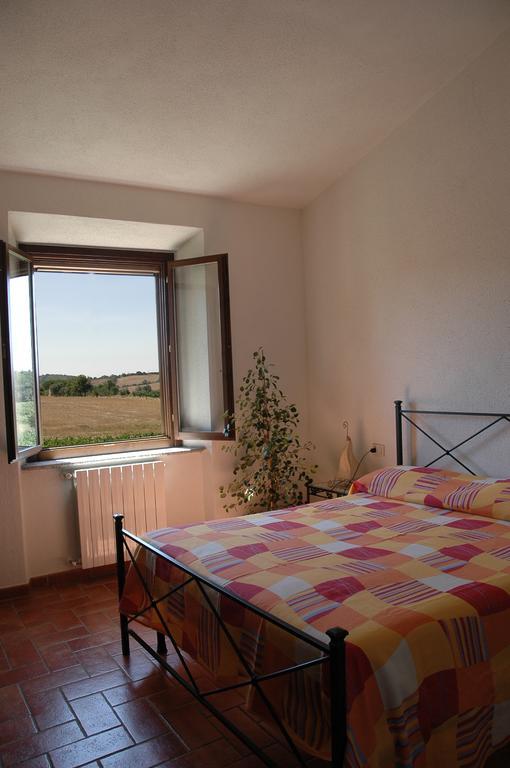 Agriturismo Pian Dei Pini 蒙蒂亚诺 外观 照片
