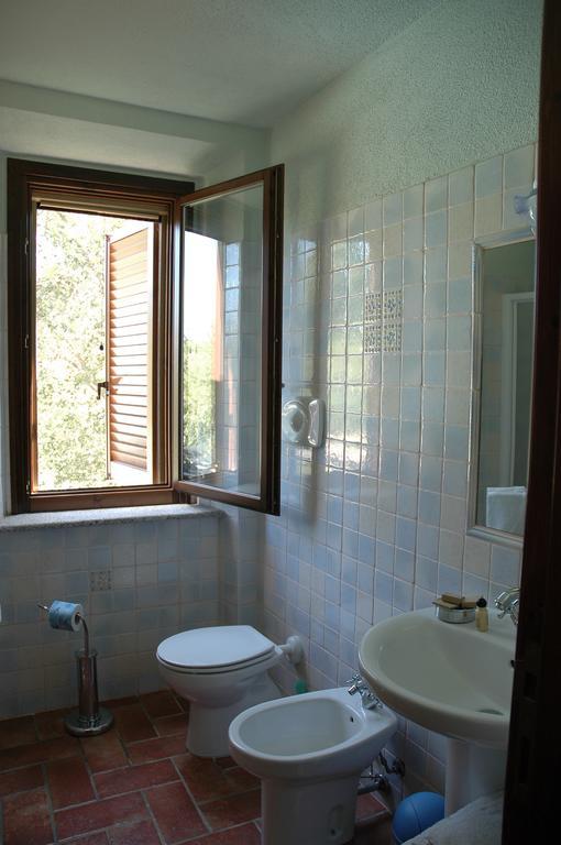 Agriturismo Pian Dei Pini 蒙蒂亚诺 外观 照片